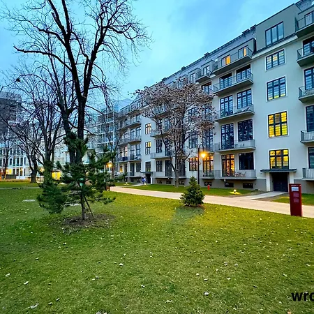 Staromiejski Bulwar By The River *