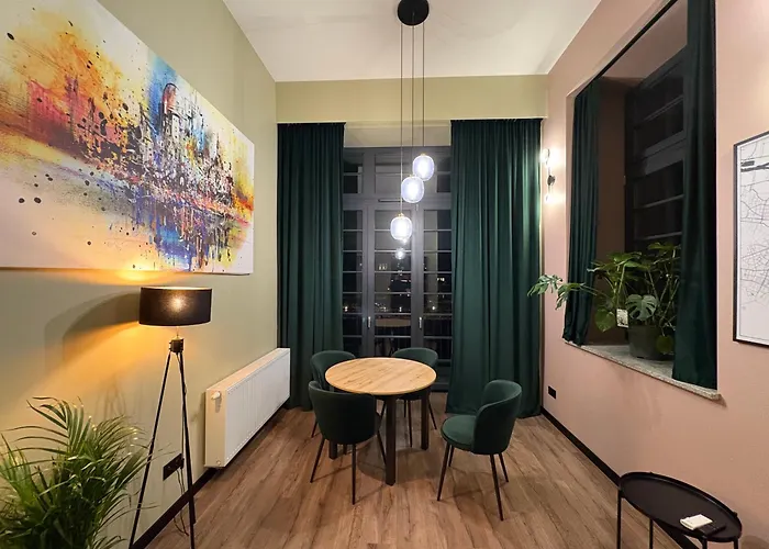 Staromiejski Bulwar By The River