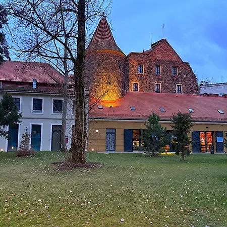 Staromiejski Bulwar By The River Apartment