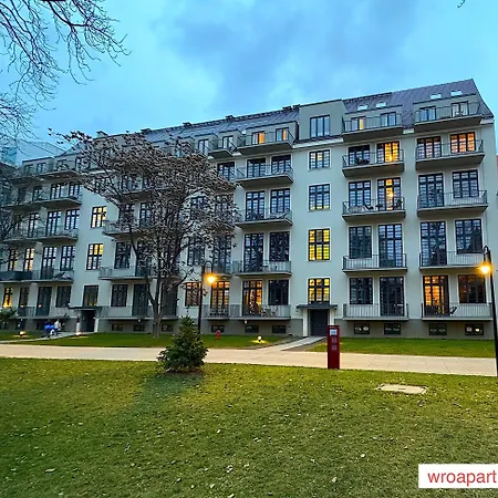 Apartment Staromiejski Bulwar By The River - Jana Pawla Ii