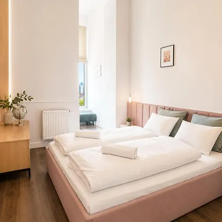 Staromiejski Bulwar By The River Apartment Wroclaw