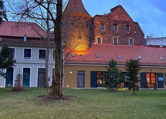 Staromiejski Bulwar By The River Apartment