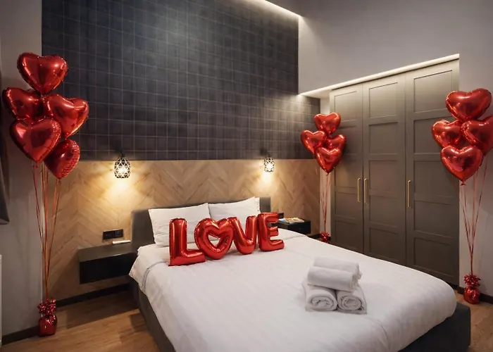 Staromiejski Bulwar By The River *